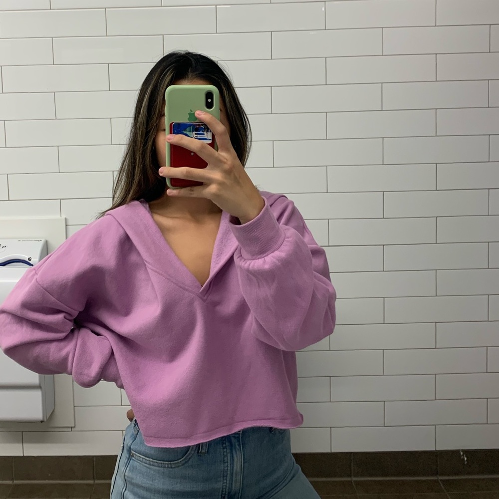 NEW!!! UO MILLIE DEEP-V HOODIE SWEATSHIRT